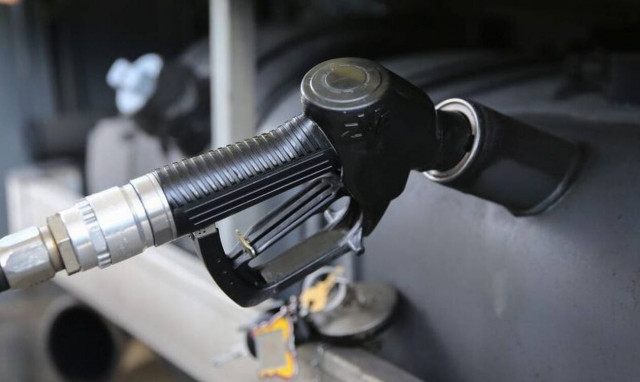 Πώς θα βρείτε την πιο φθηνή βενζίνη - Η διαδικασία που πρέπει να ακολουθήσετε αναλυτικά