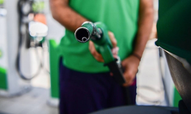 Πετρέλαιο: Πόσο θα αυξηθούν οι τιμές - Ελπίδες για αποκλιμάκωση 