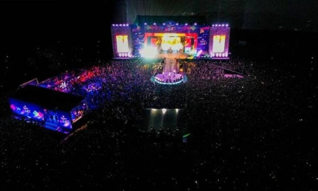 Ρεκόρ προσέλευσης και θετικής ενέργειας στη μεγαλύτερη μουσική γιορτή της Ελλάδας με ελεύθερη είσοδο