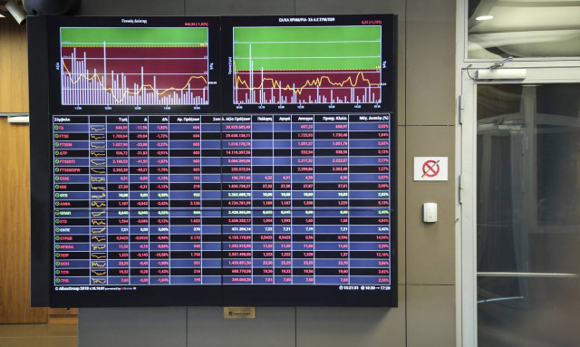 Athens Stock Exchange opening: Rise