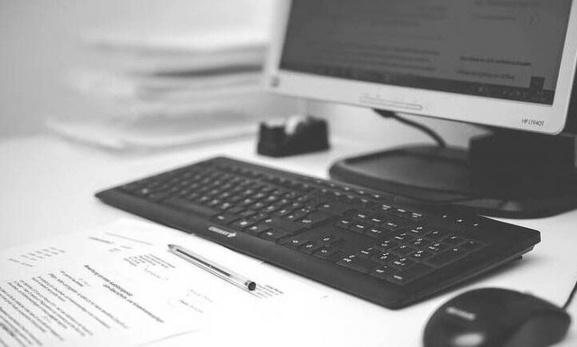 Δημόσιο: Ιστορίες τρέλας - Πώς ένα στυλό των τριάντα λεπτών κοστίζει... 70 ευρώ