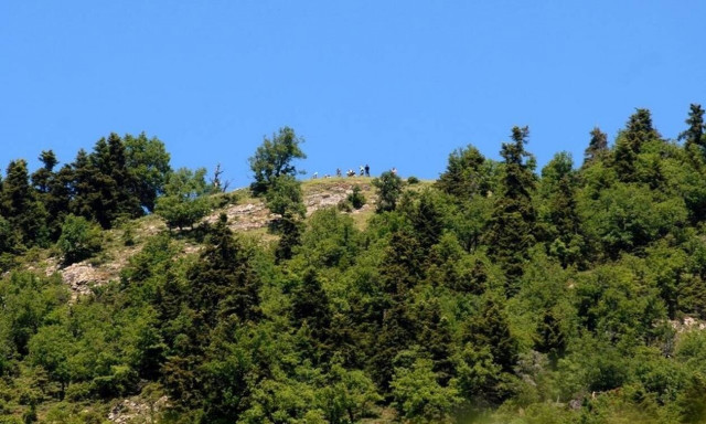 Θρίλερ στον Όλυμπο: Μεγάλη επιχείρηση σοβαρά τραυματισμένου ορειβάτη