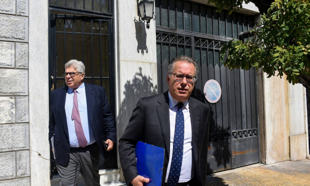 Προσφυγικό: Αυτά αποφασίστηκαν στη σύσκεψη στο Μαξίμου