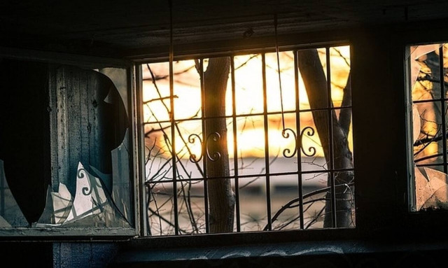 Βοιωτία: Δες πως έκλεβαν νερό και ρεύμα στην Θήβα 