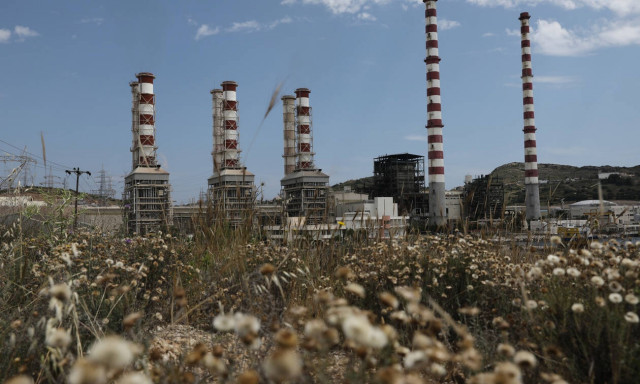 Στα 274 εκατ. ευρώ οι ζημιές στη ΔΕΗ - Χατζηδάκης: Αποφύγαμε την χρεοκοπία 