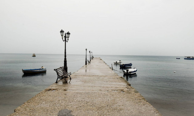 Καιρός: Συνεχίζονται και την Τετάρτη οι βροχές - Πού θα είναι έντονα τα φαινόμενα (pics)