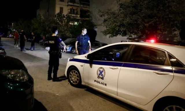 Θρίλερ στο Νέο Κόσμο: Βρέθηκε πτώμα σε πάρκινγκ