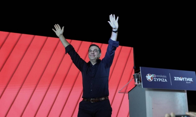 Τσίπρας στη νεολαία: Πάρτε τον ΣΥΡΙΖΑ στα χέρια σας