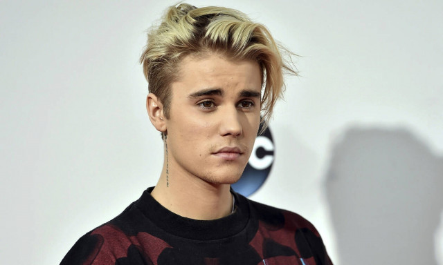 Δεν φαντάζεστε τι ζήτησε ο Τζάστιν Μπίμπερ από τους θαυμαστές του (pics)