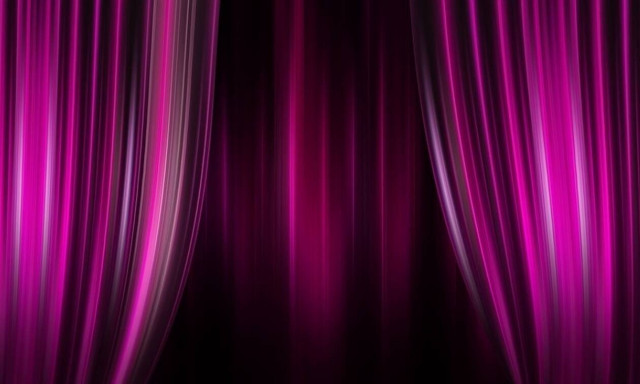 Ατύχημα ΣΟΚ για πασίγνωστη ηθοποιό στο μπάνιο (pics)