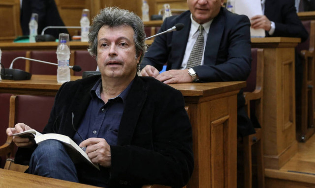 Πέτρος Τατσόπουλος: Αγωνία για τον συγγραφέα - Κρίσιμες οι επόμενες ώρες