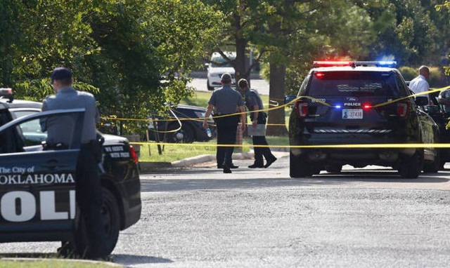  Φρίκη: Πατέρας προσπάθησε να κάνει εξορκισμό στο γιο του ρίχνοντάς του βραστό νερό (video)