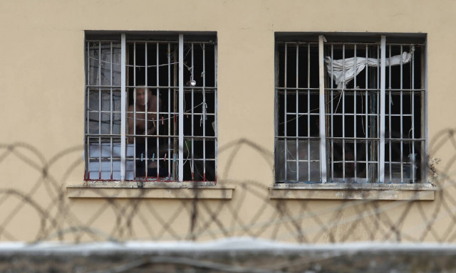  Κορυδαλλός: Μητέρα κρατουμένου προσπάθησε να κρύψει ναρκωτικά σε… σουβλάκι