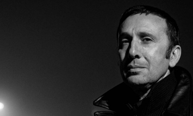 Μπαλάντα στους άδοξους ποιητές των αιώνων: Ρένος Χαραλαμπίδης