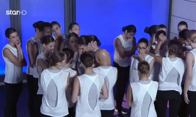 GNTM 2: Έφυγε από το παιχνίδι και πιάνει το μικρόφωνο (pics+vid)