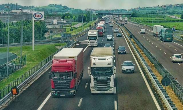 Απίστευτο: Η νέα ποινή για το όριο ταχύτητας - Τι προβλέπει