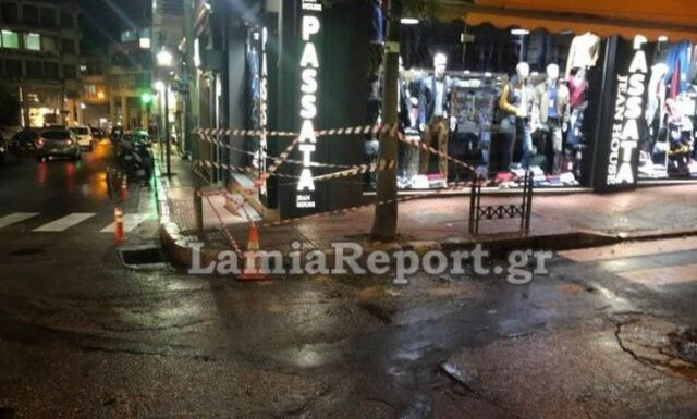 Παρολίγο τραγωδία στη Λαμία: Μαρκίζα «προσγειώθηκε» σε πεζοδρόμιο
