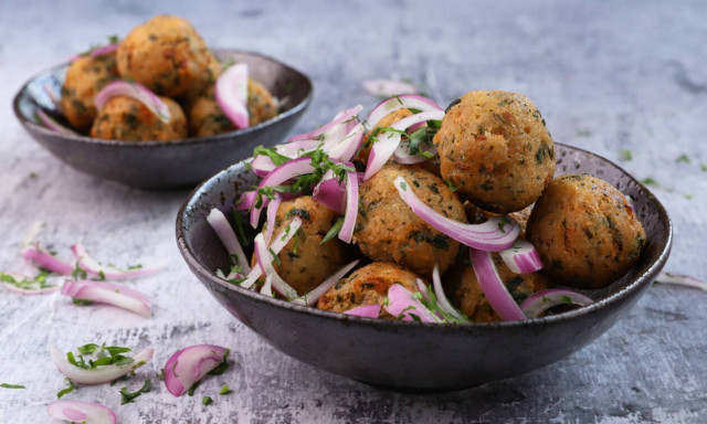 Η συνταγή της ημέρας: Ταραμοκεφτέδες