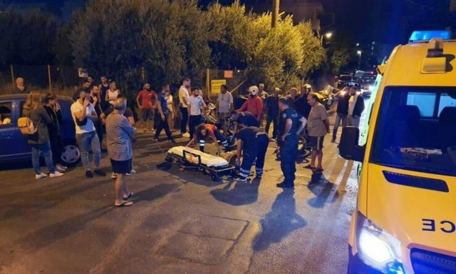 Φρικτό τροχαίο για ντελιβερά: Χαροπαλεύει στην Εντατική - Σκληρές εικόνες