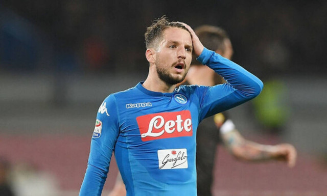 Ντρις Μέρτενς: Δε θα πιστεύετε τι του κάνει η 75χρονη γειτόνισσά του στις ήττες της Νάπολι!