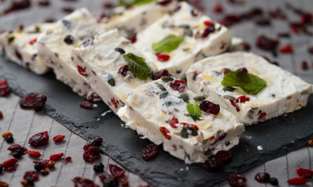 Η συνταγή της ημέρας: Μπάρες γιαουρτιού με superfoods