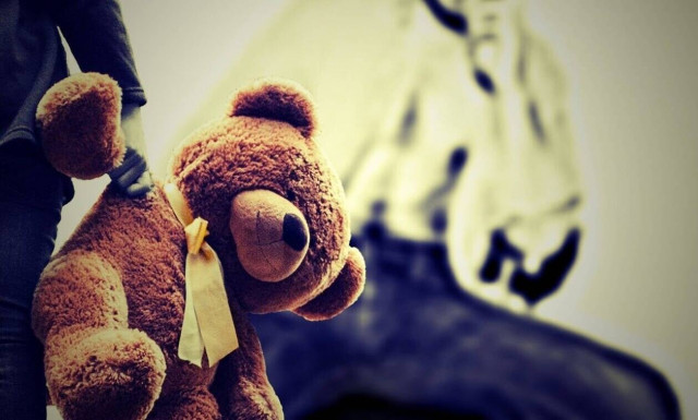 Κάρπαθος: Νοίκιαζε δωμάτια σε παιδεραστές