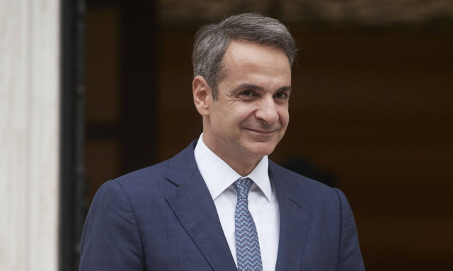 PM Mitsotakis to meet with political party leaders on the voting rights of Greeks abroad