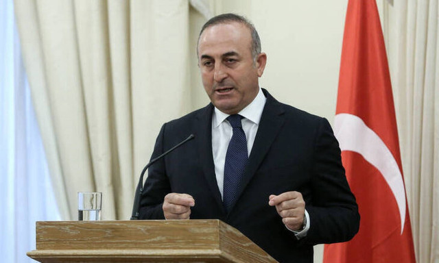 Τσαβούσογλου: Πάρτε τους Σύρους πρόσφυγες στις χώρες σας - Δεν είναι απειλή, ούτε μπλόφα