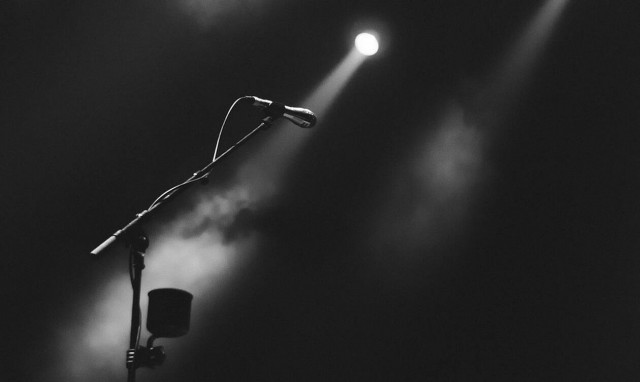 Θρήνος: Πέθανε πασίγνωστος Έλληνας τραγουδιστής