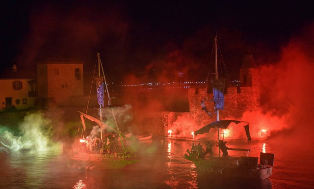 Ναύπακτος: Εντυπωσιακή αναπαράσταση της ιστορικής ναυμαχίας (photos+video)