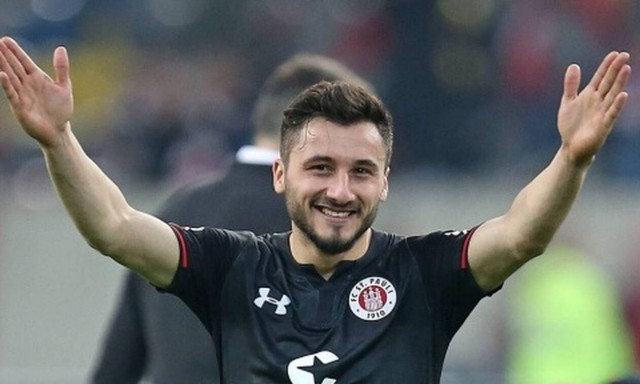 Ομάδα έδιωξε Τούρκο παίκτη επειδή τάχθηκε υπέρ του βομβαρδισμού της Συρίας