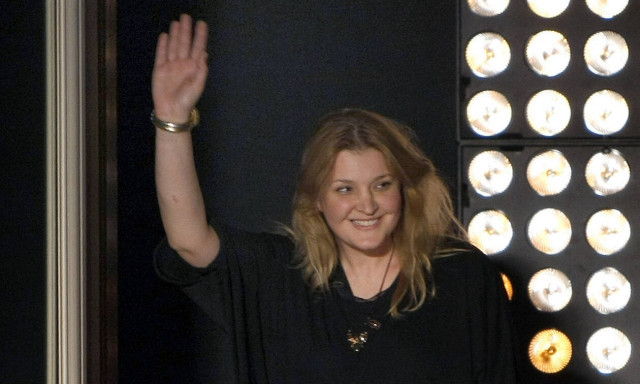 Θρήνος: Πέθανε η σχεδιάστρια μόδας Σοφία Κοκοσαλάκη (pics&vids)