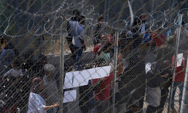 Βίντεο-ντοκουμέντο: Έτσι ξεκίνησαν τα αιματηρά επεισόδια στη Σάμο 