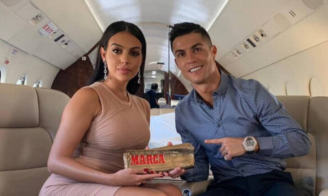 Το μήνυμα της Τζορτζίνα για τα 700 γκολ του Κριστιάνο (pic)