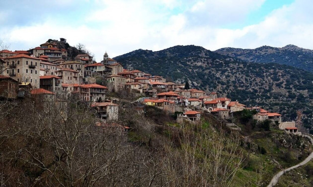 Αυθαίρετα: Παράταση για τη νομιμοποίηση – «Τσουχτερά» πρόστιμα