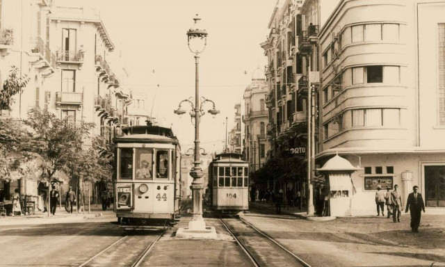 Αυτή είναι η ιστορία του τραμ της Αθήνας (pics)