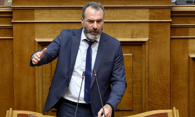 Ένταση στη δίκη της Χρυσής Αυγής: «Είσαι γελοίος» - «Άντε ρε φασιστάκο»