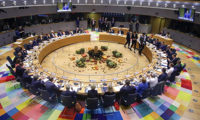 Η ΕΕ προτρέπει την Τουρκία να τερματίσει οριστικά τη στρατιωτική της επέμβαση στη Συρία