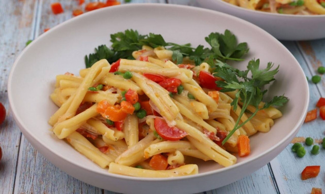 Η συνταγή της ημέρας: Σκιουφιχτά με κολοκύθα και τσορίθο