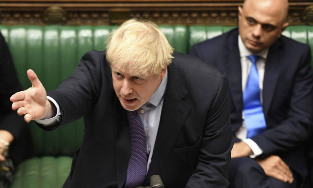 Brexit: Δραματικές εξελίξεις - «Ναι» στη συμφωνία, «όχι» στο χρονοδιάγραμμα - Στην Ε.Ε. το… μπαλάκι