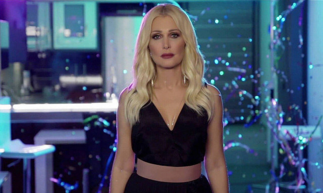 «Χαρτοπόλεμος»: Κυκλοφόρησε η νέα επιτυχία της Νατάσας Θεοδωρίδου