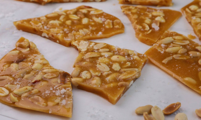 Η συνταγή της ημέρας: Brittle με φιστίκια