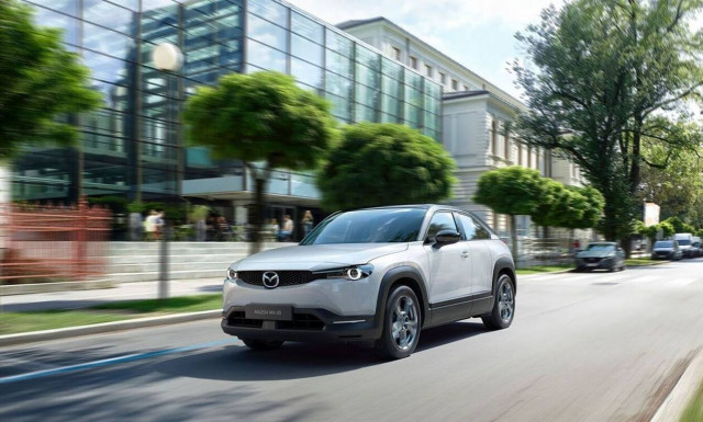 Mazda MX-30: Aυτό είναι το πρώτο πλήρως ηλεκτρικό μοντέλο παραγωγής της εταιρείας