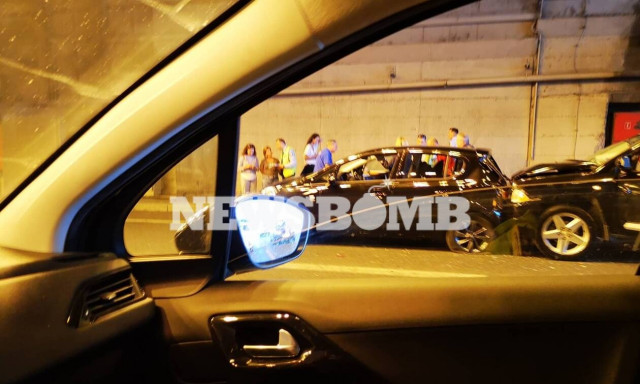 Κίνηση στους δρόμους: «Κόλαση» ΤΩΡΑ στην Αττική Οδό - Ουρές χιλιομέτρων μετά από τροχαία ατυχήματα