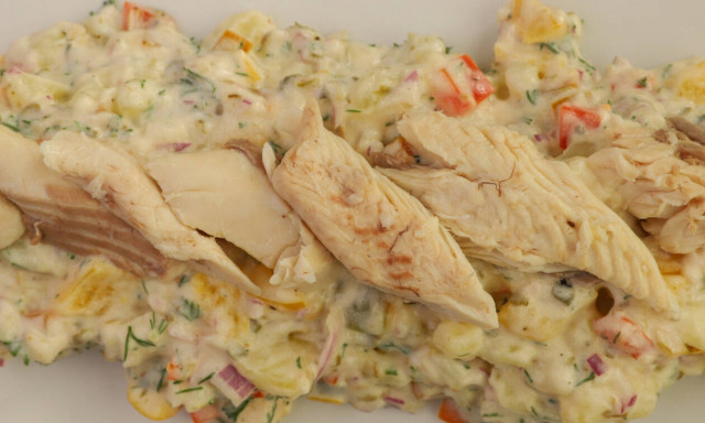 Πεντανόστιμη συνταγή για αθηναϊκή σαλάτα