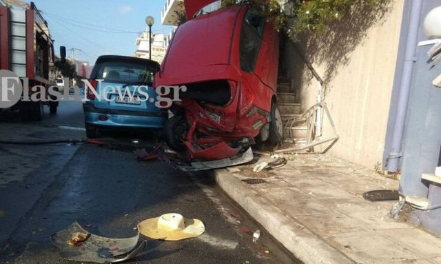 Χανιά: Αυτοκίνητο… πέταξε! Απίστευτο τροχαίο (pics)