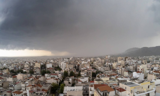 Weather forecast: Clouds, scattered showers on Wednesday