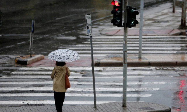 Αλλάζει το σκηνικό του καιρού: Έρχονται ισχυρές βροχές και καταιγίδες