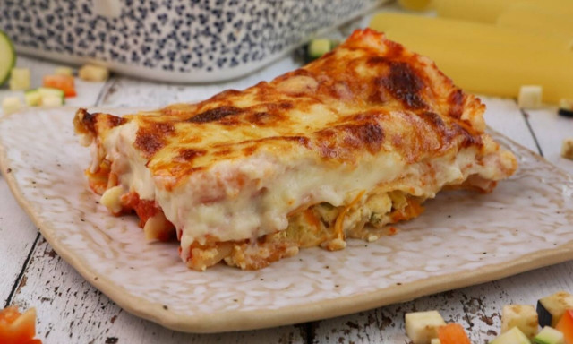 Πανεύκολη συνταγή για κανελόνια γεμιστά με λαχανικά