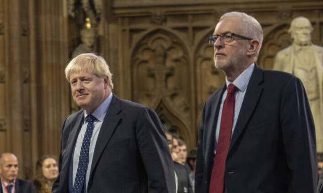 Εξελίξεις στη Βρετανία: «Ναι» στις πρόωρες εκλογές λένε οι Εργατικοί